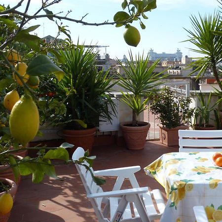 Apartment Spanish Steps With Panoramic Roof-Terrace روما المظهر الخارجي الصورة